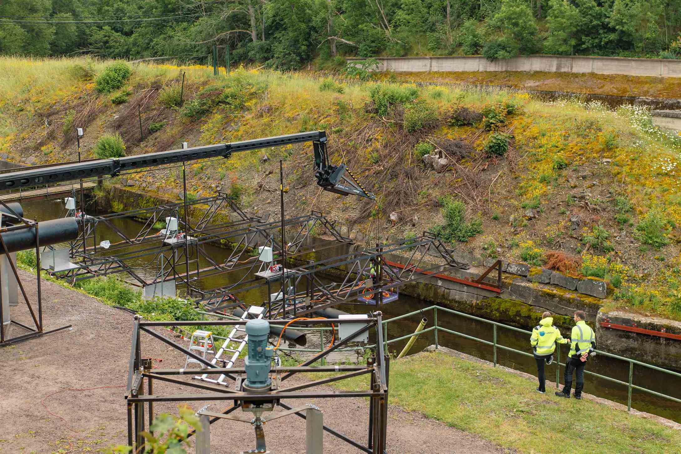 SeaPattern employee at the field test in Svartåfors