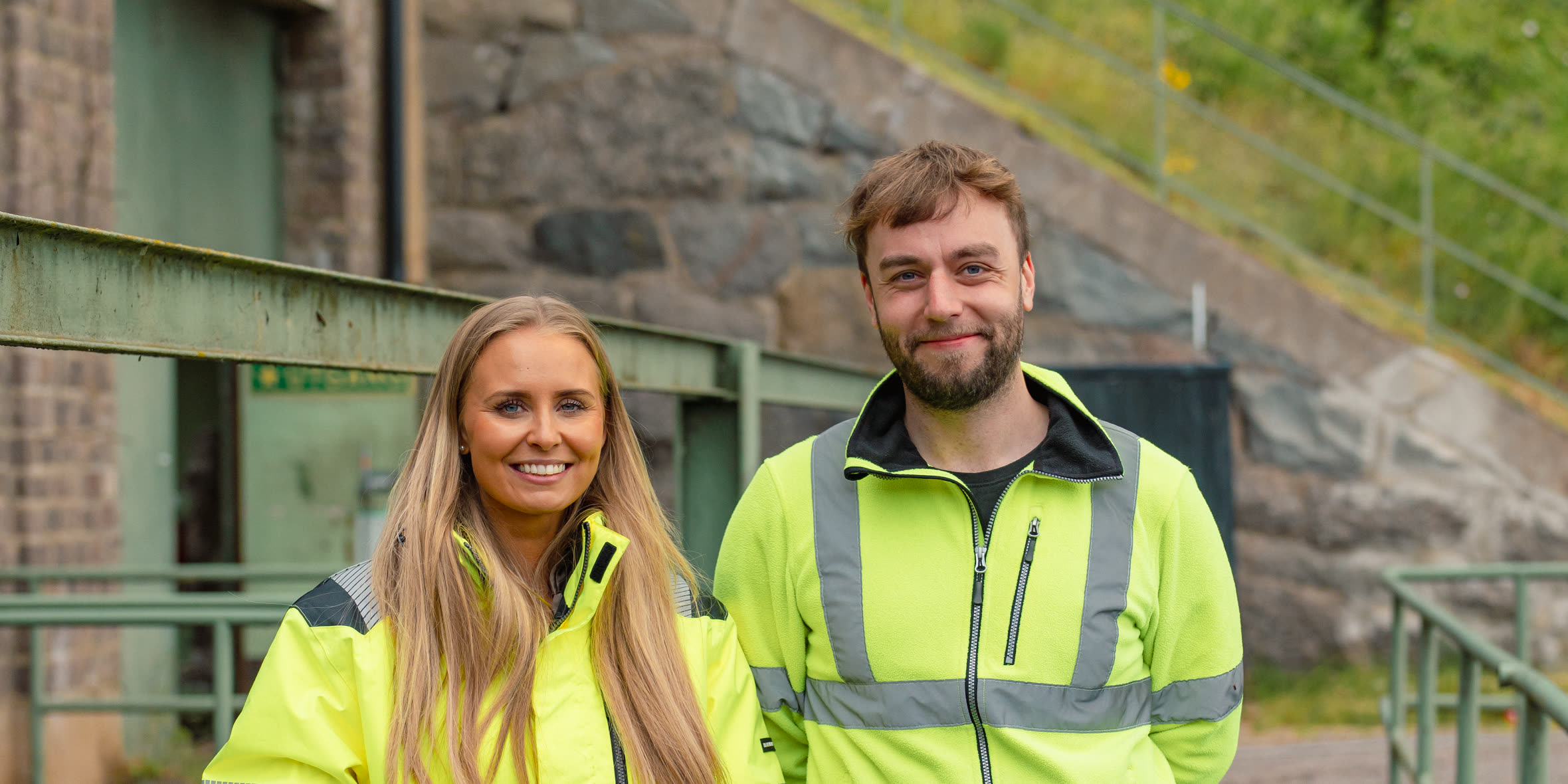 Two SeaPattern employees at the power plant